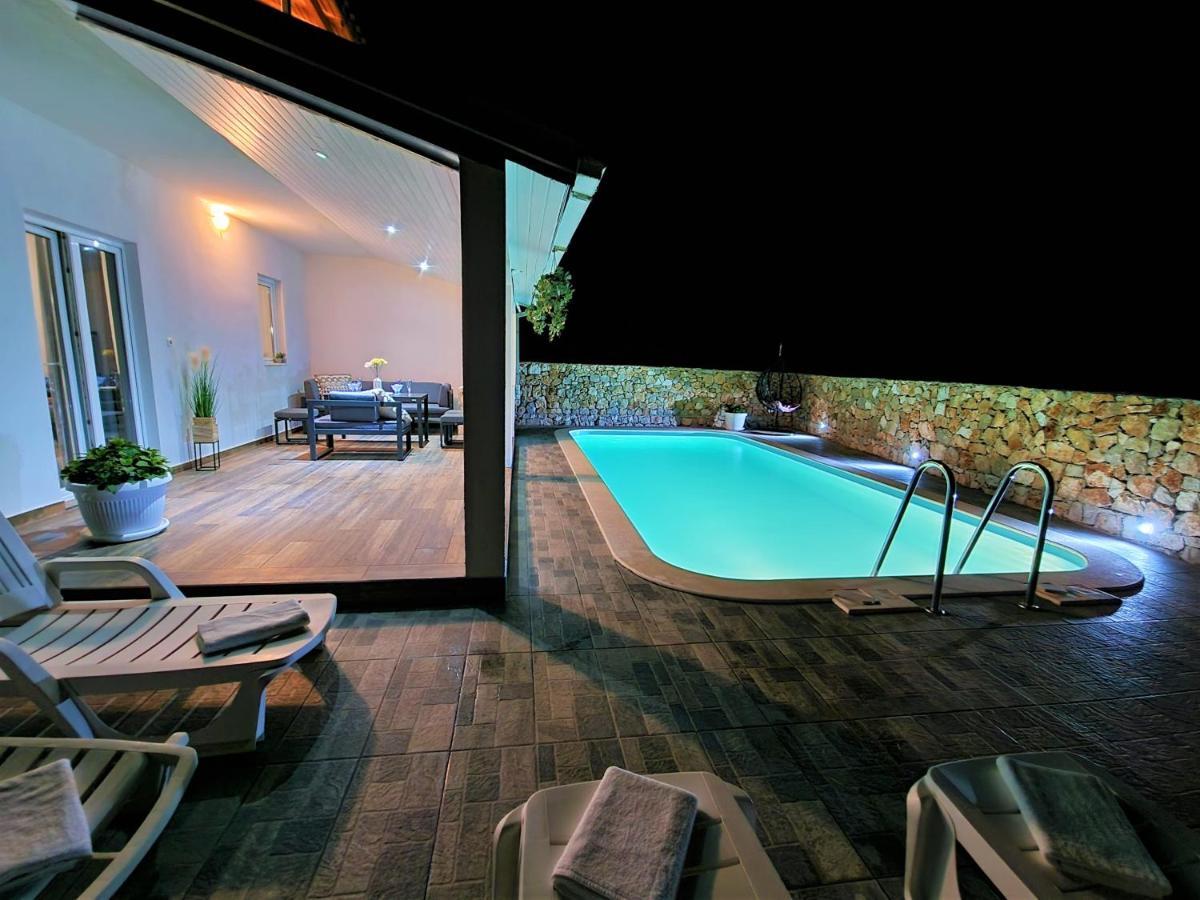 Anas Lagoon Holiday House With Pool At Azure Beach Drvenik Mali Zewnętrze zdjęcie